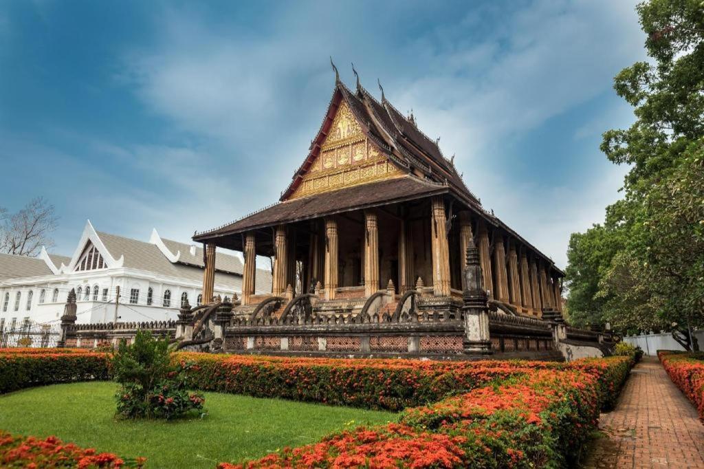 Sky City Hotel เวียงจันทน์ ภายนอก รูปภาพ